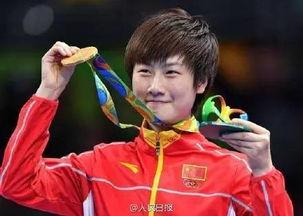 丁宁吃瓜的视频,揭秘明星日常趣味瞬间