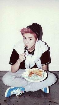 qq皮肤 明星,演绎时尚潮流的个性风采”