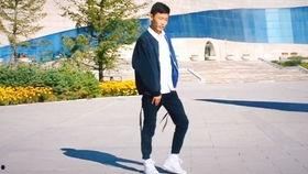 网红男士舞蹈民族风,网红男士舞蹈风采展现