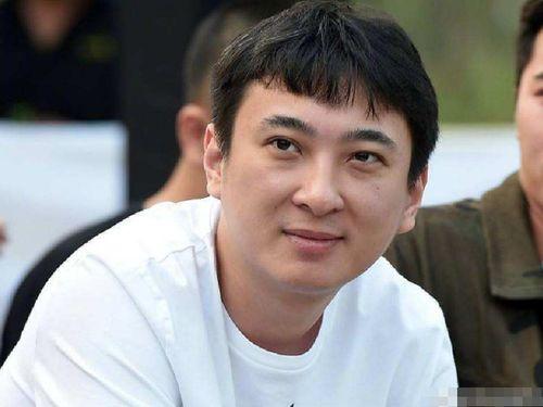 娱乐圈吃瓜的两人是谁,揭秘两位“瓜王”的瓜界传奇